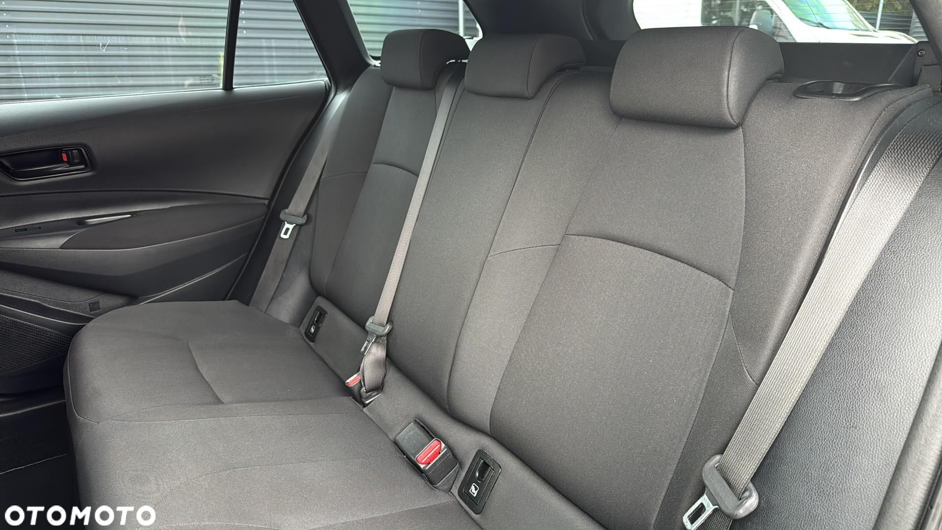 Toyota Corolla 1.8 Hybrid GPF Active - 18