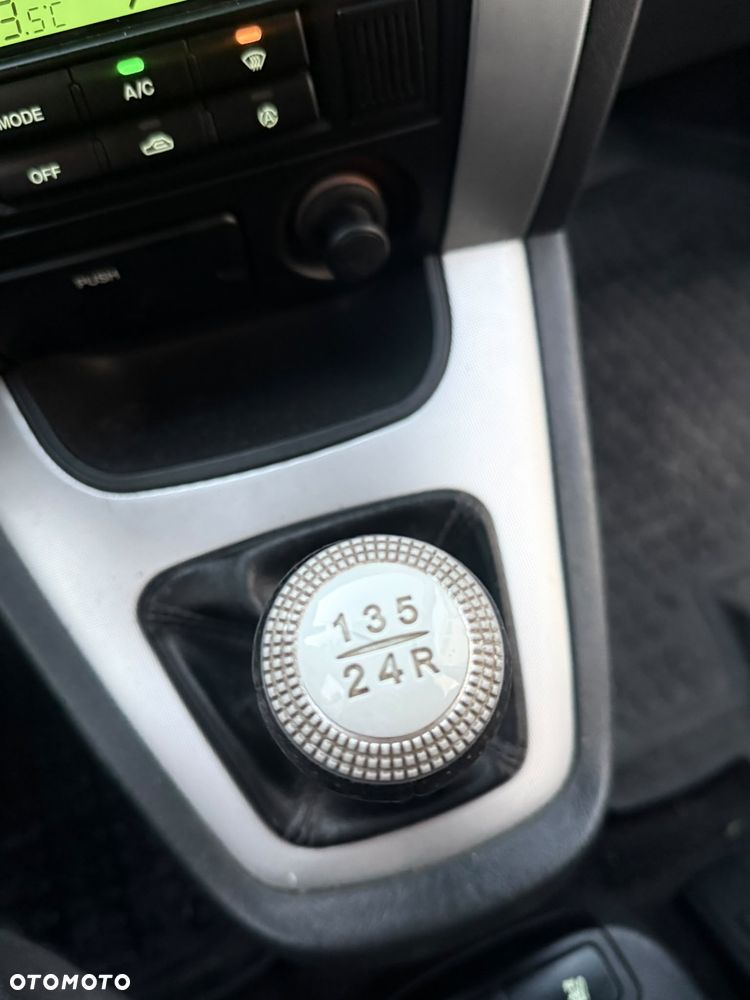 Hyundai Tucson 2.0 2WD GLS Navi - 21