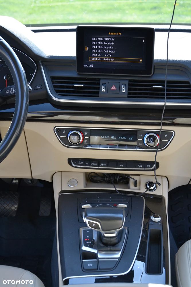 Audi Q5 2.0 TFSI Quattro S tronic design - 17