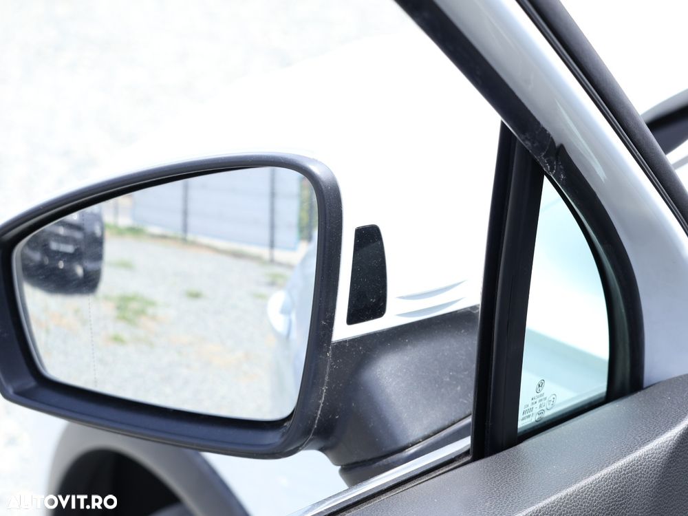 Volkswagen Tiguan - 21