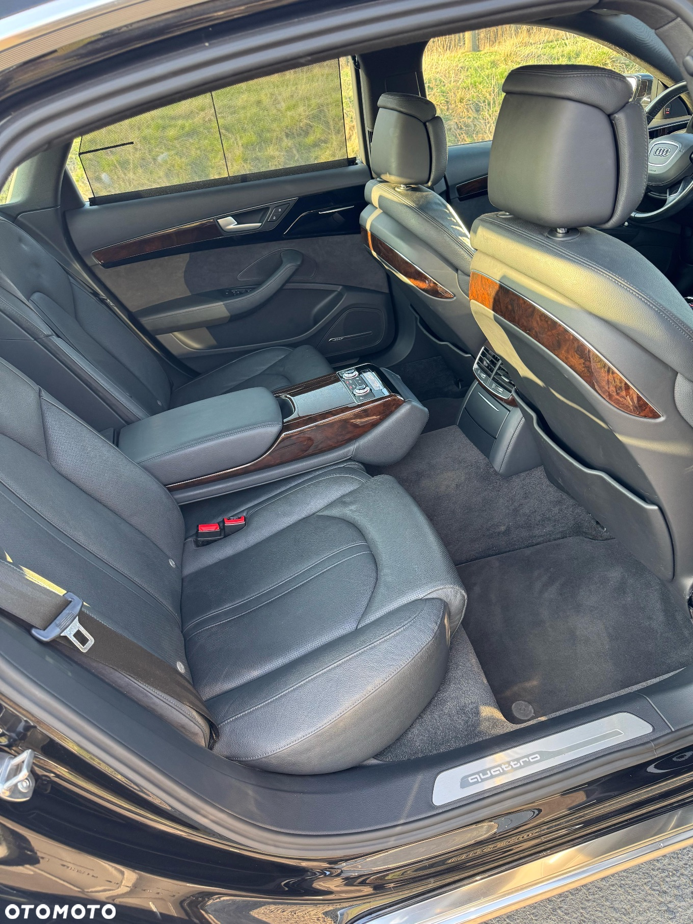Audi A8 4.0 TFSI L Quattro - 8