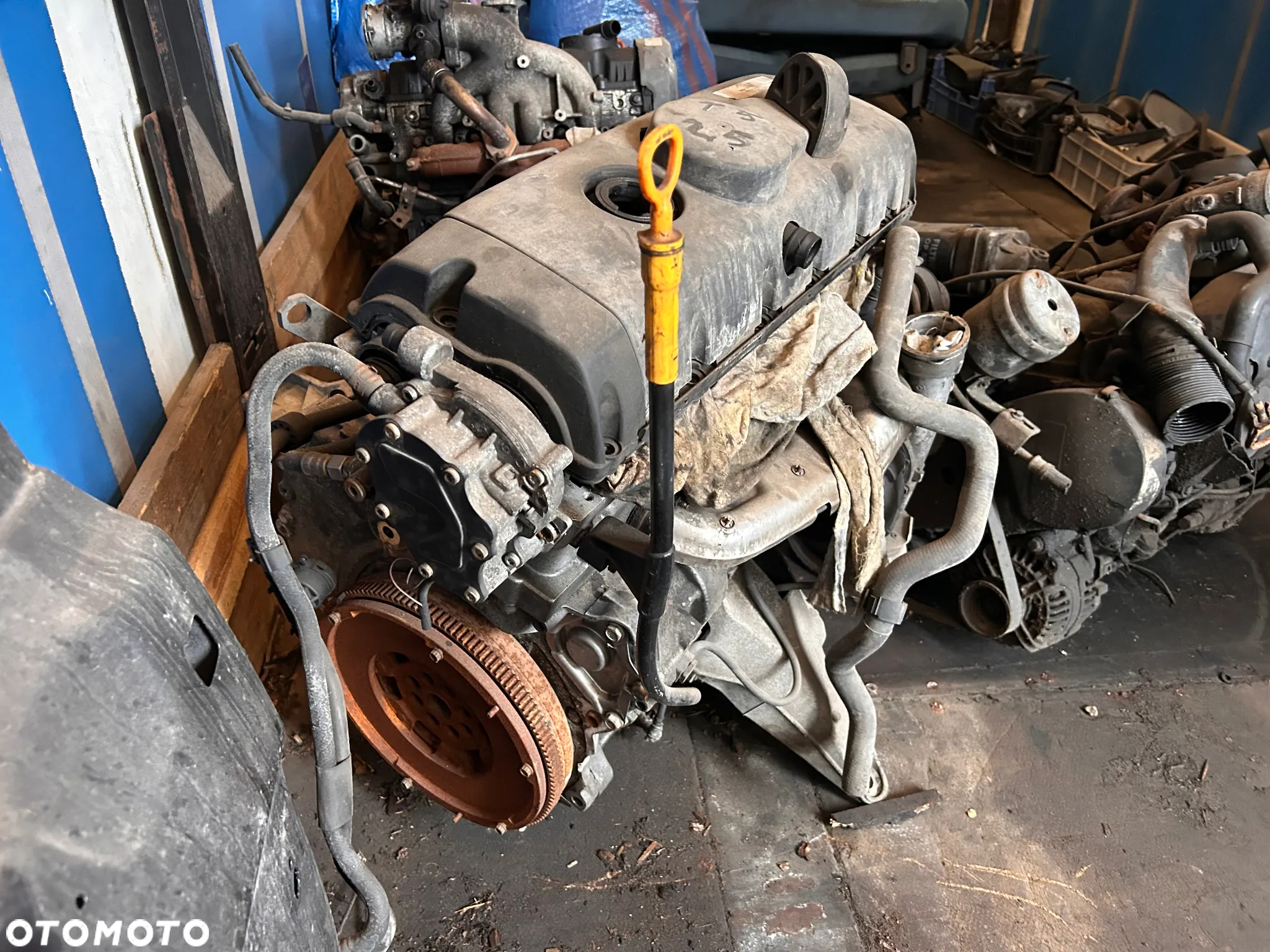 Silnik kompletny VW T5 2,5D - 2