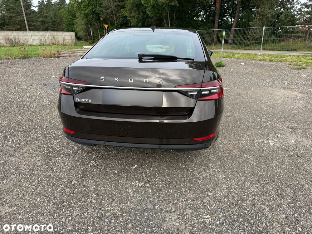 Skoda Superb 2.0 TDI Active DSG - 5