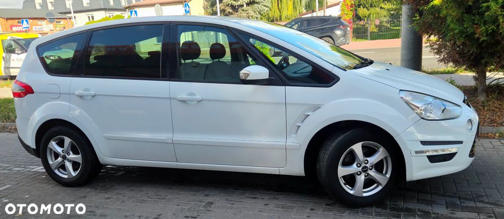 Ford S-Max 2.0 TDCi DPF Business Edition - 20
