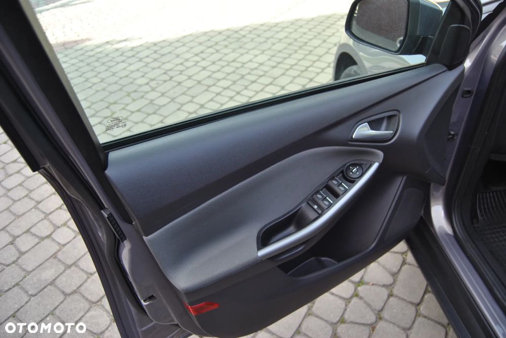 Ford Focus 1.6 Gold X (Edition Start) - 28