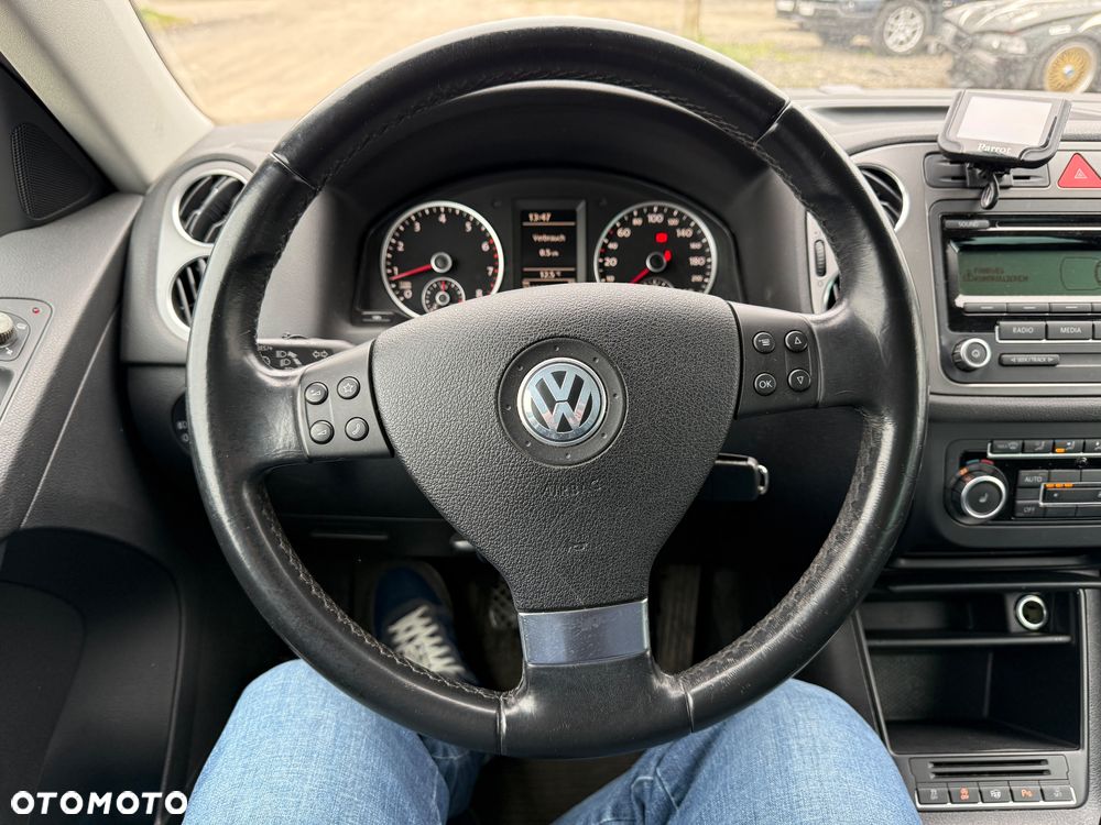 Volkswagen Tiguan 1.4 TSI BlueMotion Technology Exclusive - 14