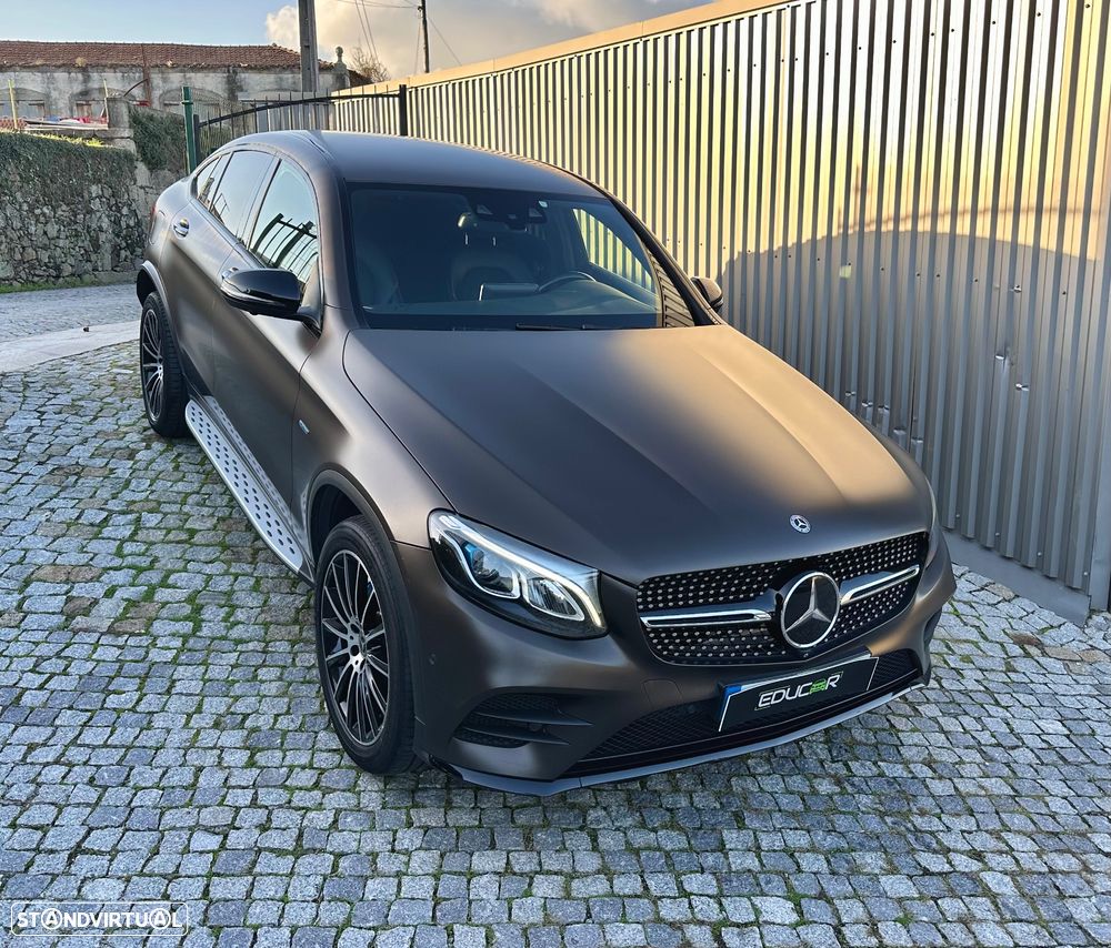 Mercedes-Benz GLC 300 e Coupe 4Matic 9G-TRONIC AMG Line - 1