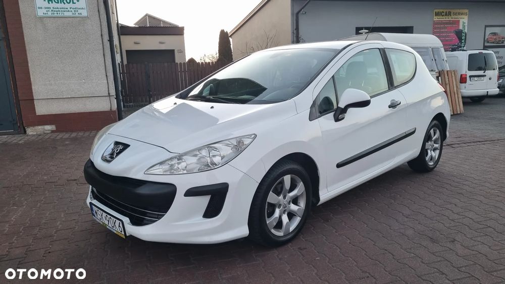Peugeot 308 1.6 HDi Presence - 3