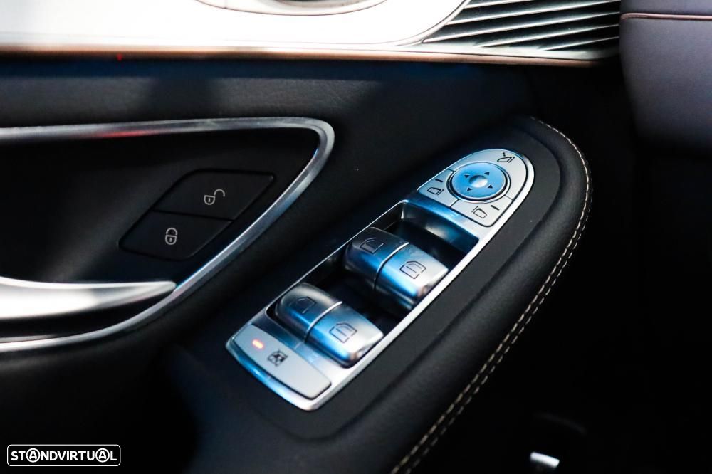 Mercedes-Benz EQC 400 4Matic Service+ Electric Art - 27