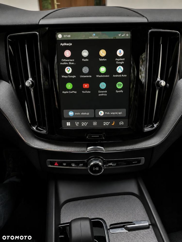 Volvo XC 60 B4 D AWD Plus Bright - 25