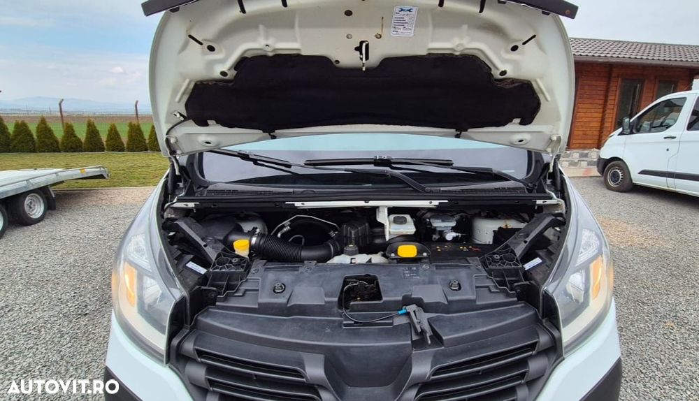 Renault Trafic Combi L1H1 8+1 Authentique - 18