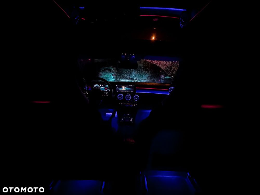 Mercedes-Benz CLA 250 4Matic 8G-DCT AMG Line Advanced Plus - 23