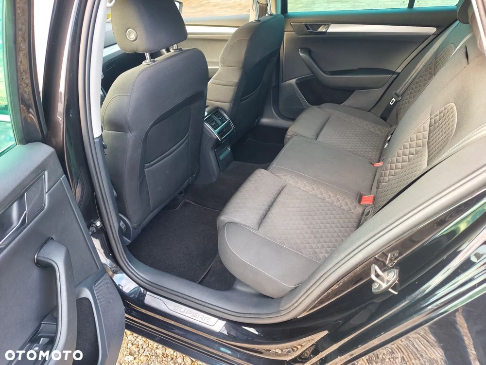 Skoda Superb 2.0 TDI SCR Style DSG - 15