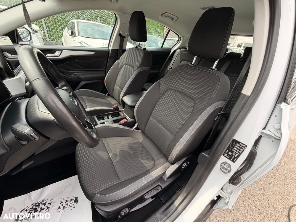 Ford Focus 1.5 EcoBlue Trend - 17