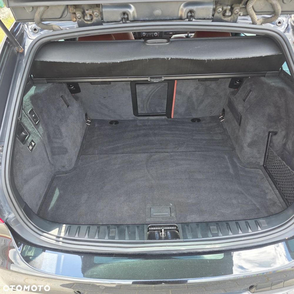 BMW Seria 3 320d - 16