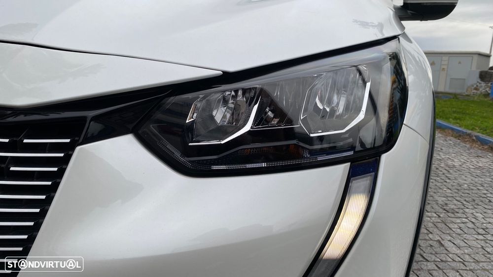 Peugeot e-208 50 kWh Allure Pack - 18