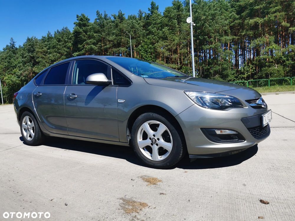Opel Astra - 8