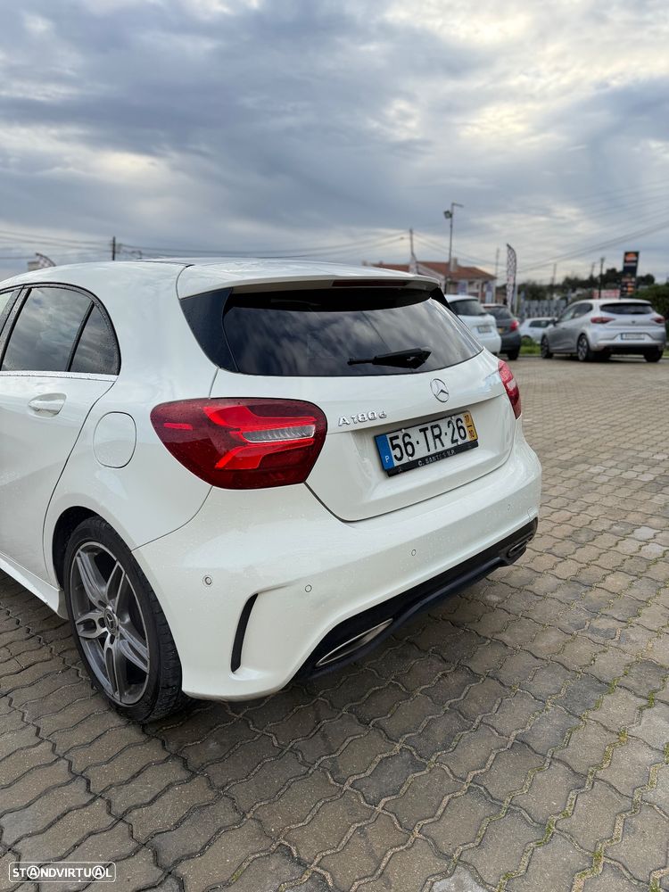 Mercedes-Benz A 180 d AMG Line - 5