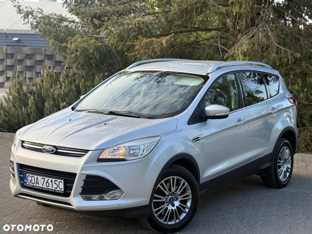 Ford Kuga 2.0 TDCi 2x4 Titanium - 2
