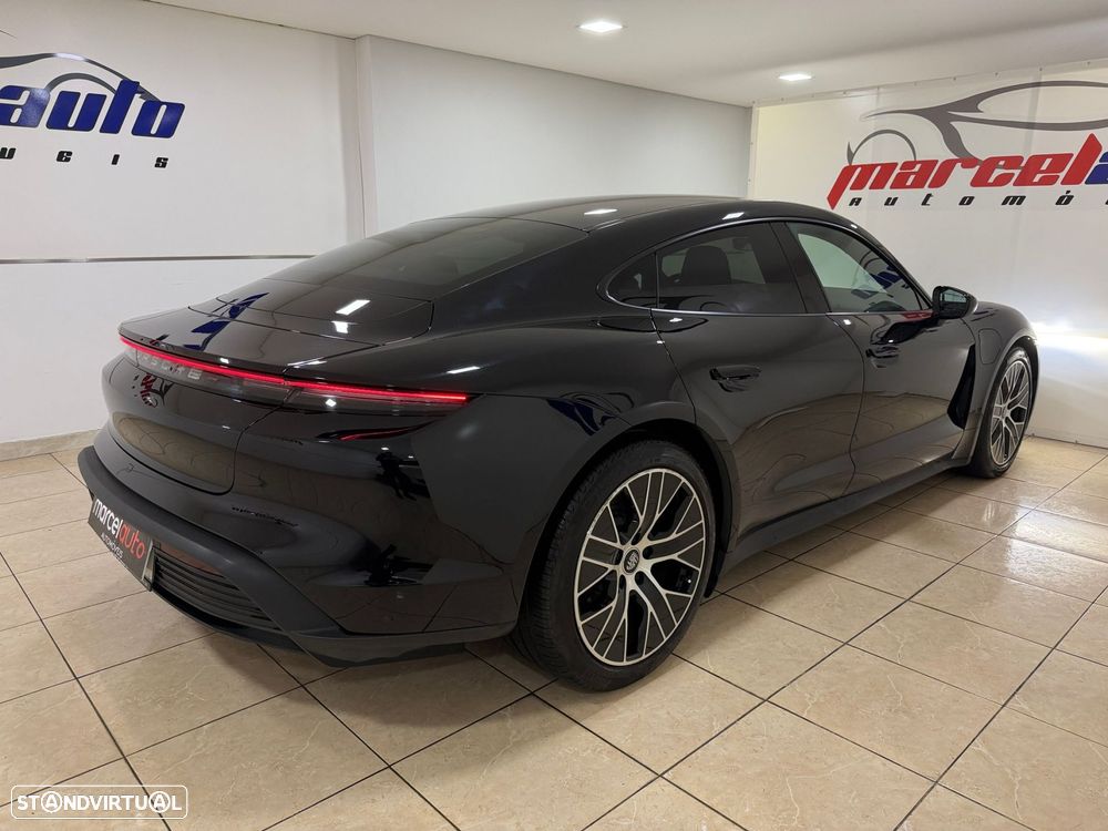 Porsche Taycan Standard - 5