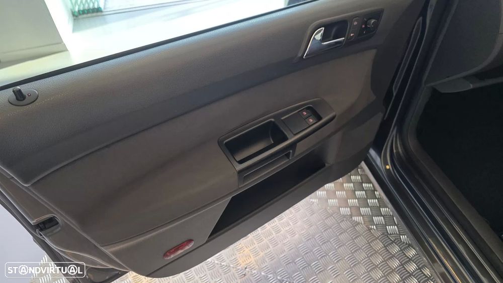 VW Polo 1.2 Trendline - 34