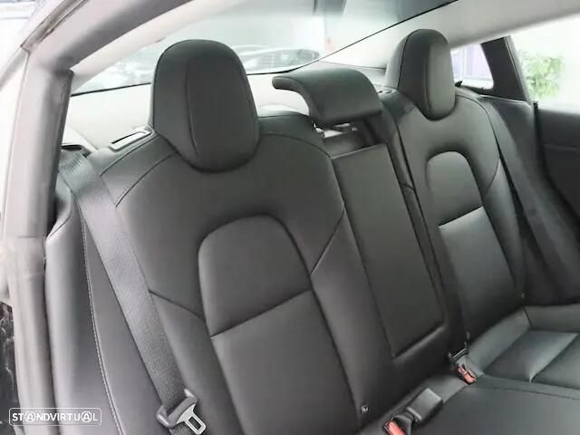 Tesla Model 3 Standard Range Plus RWD - 11