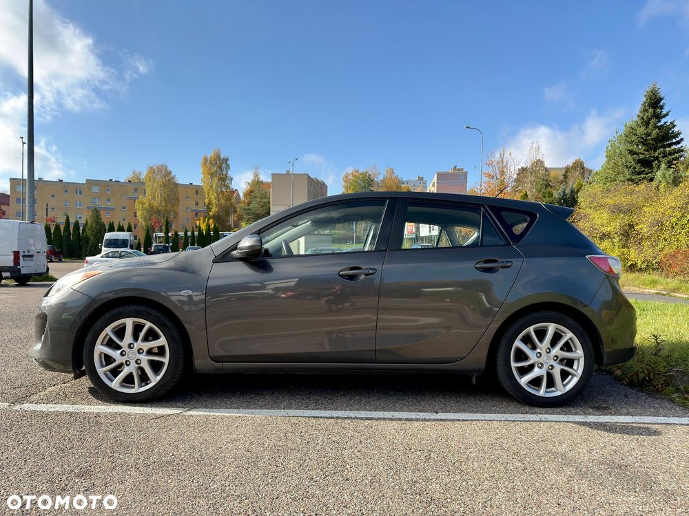 Mazda 3 2011 photo 3