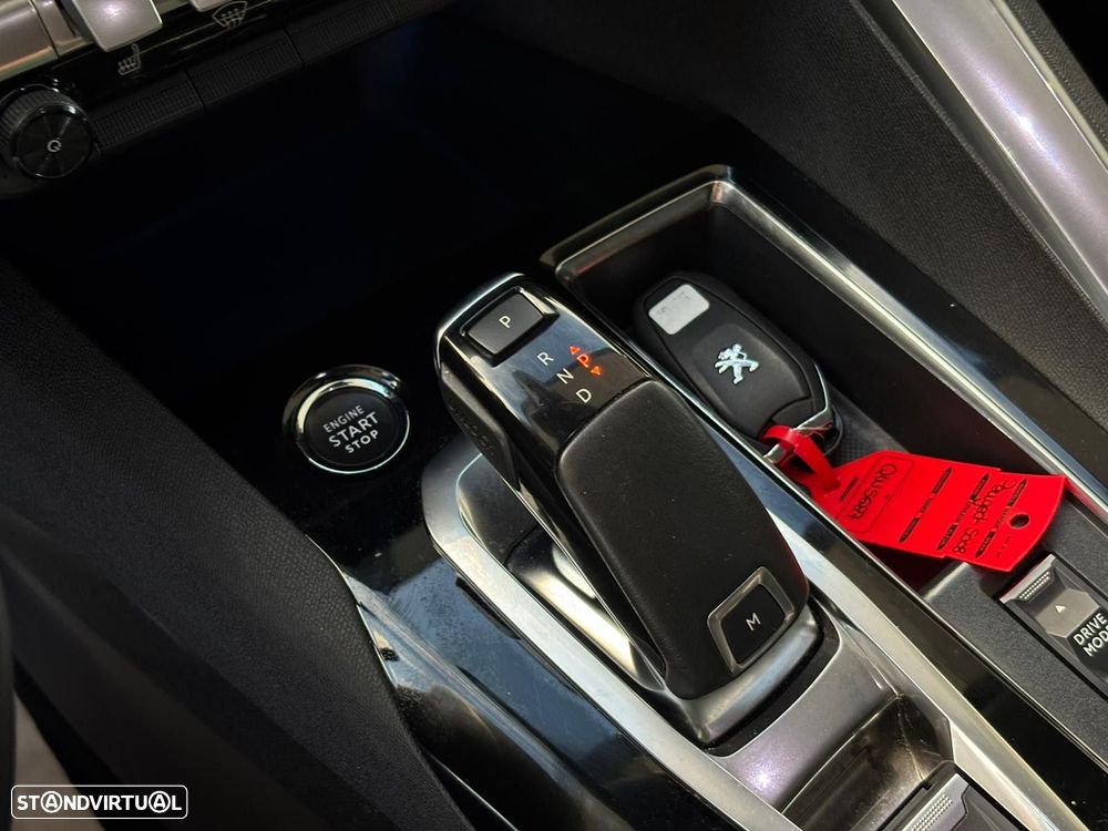 Peugeot 5008 1.5 BlueHDi Allure Pack EAT8 - 23