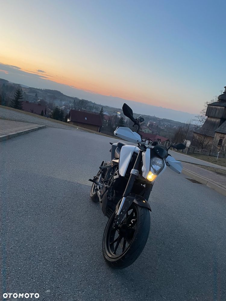 KTM Duke 125 - 1