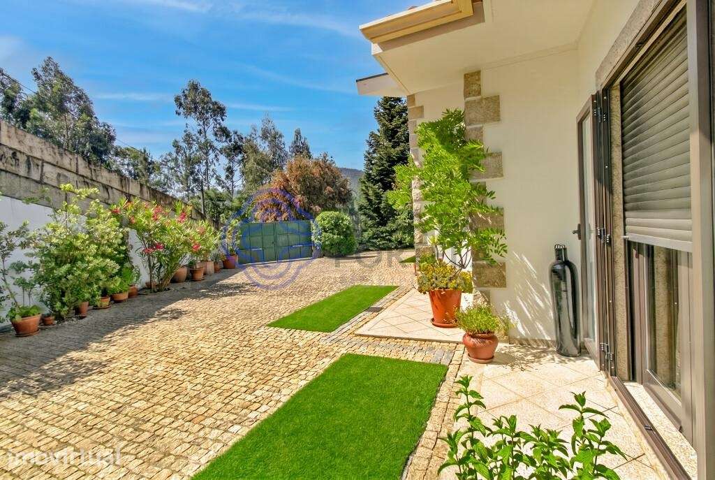 Moradia Térrea T4 com Piscina e Natureza a 30 minutos do Porto - Grande imagem: 5/30