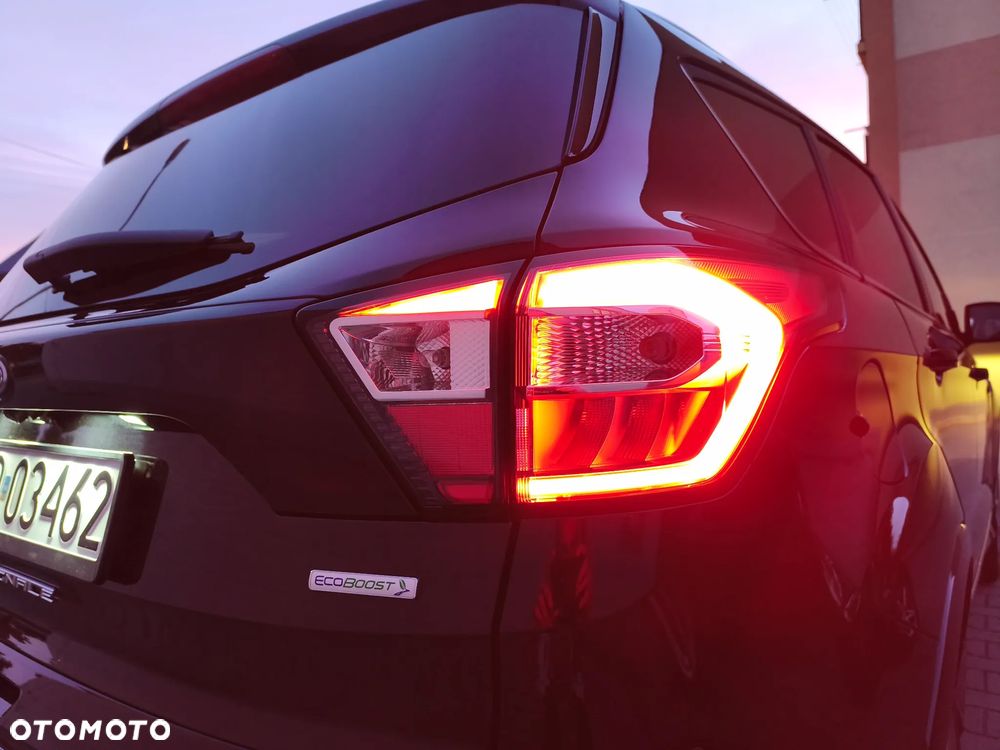 Ford Kuga 1.5 EcoBoost 4x4 Vignale - 27