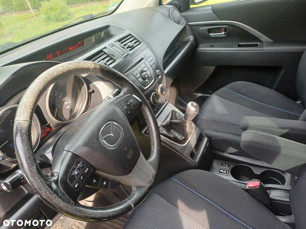 Mazda 5 - 25