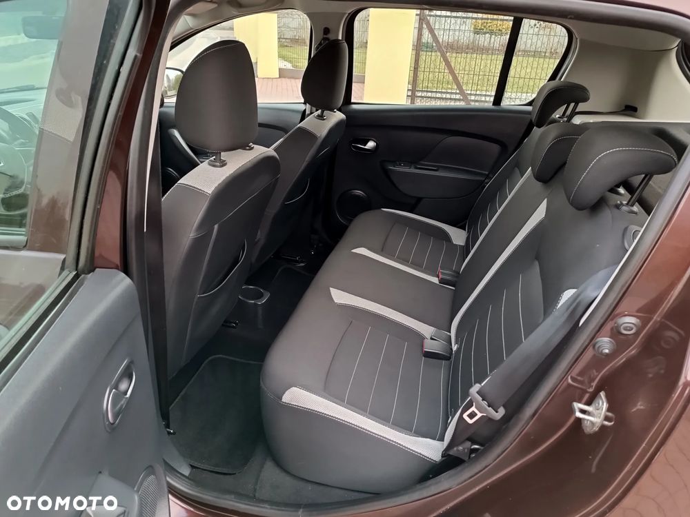 Dacia Sandero Stepway TCe 90 (S&S) Prestige - 16