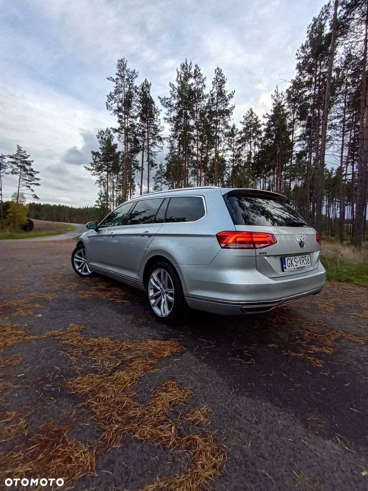 Volkswagen Passat - 5