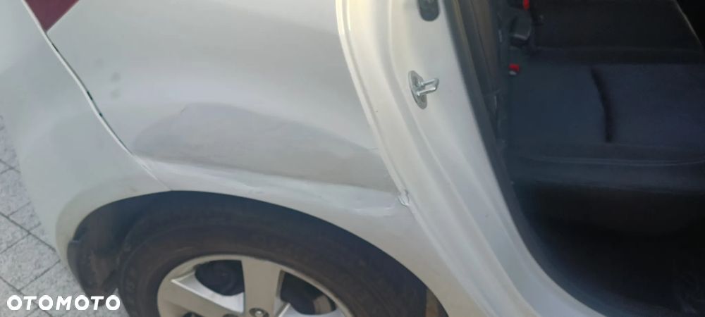 Hyundai ix20 1.6 blue Space - 9