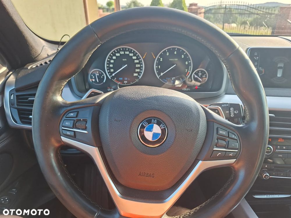 BMW X5 xDrive40e - 10