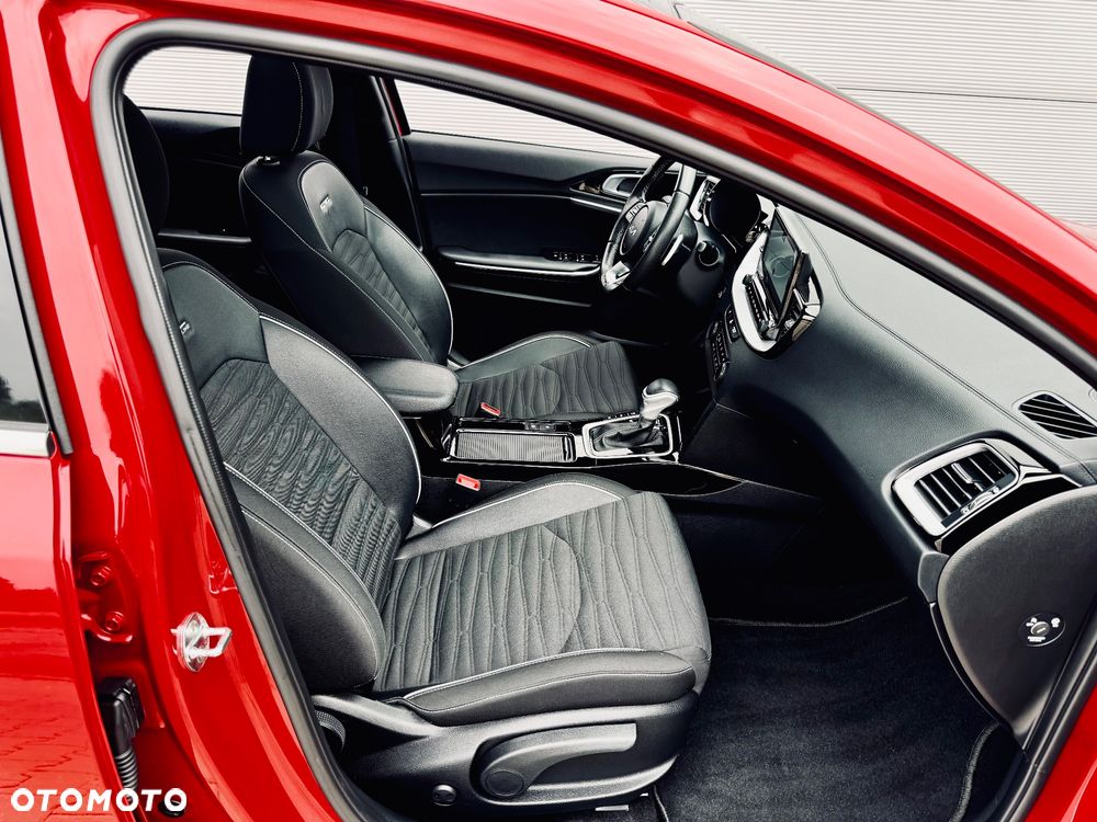 Kia ProCeed 1.5 T-GDI DCT7 OPF GT LINE - 29