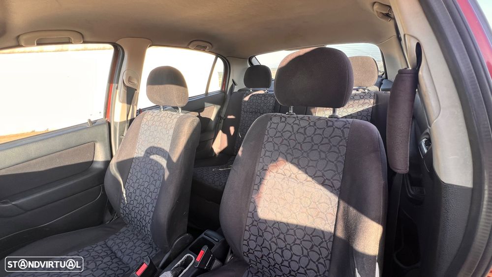 Opel Astra 2.0 Di 100 - 25