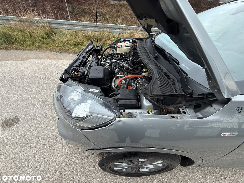 Ford Kuga 2.5 Duratec PHEV ST-LINE X - 20