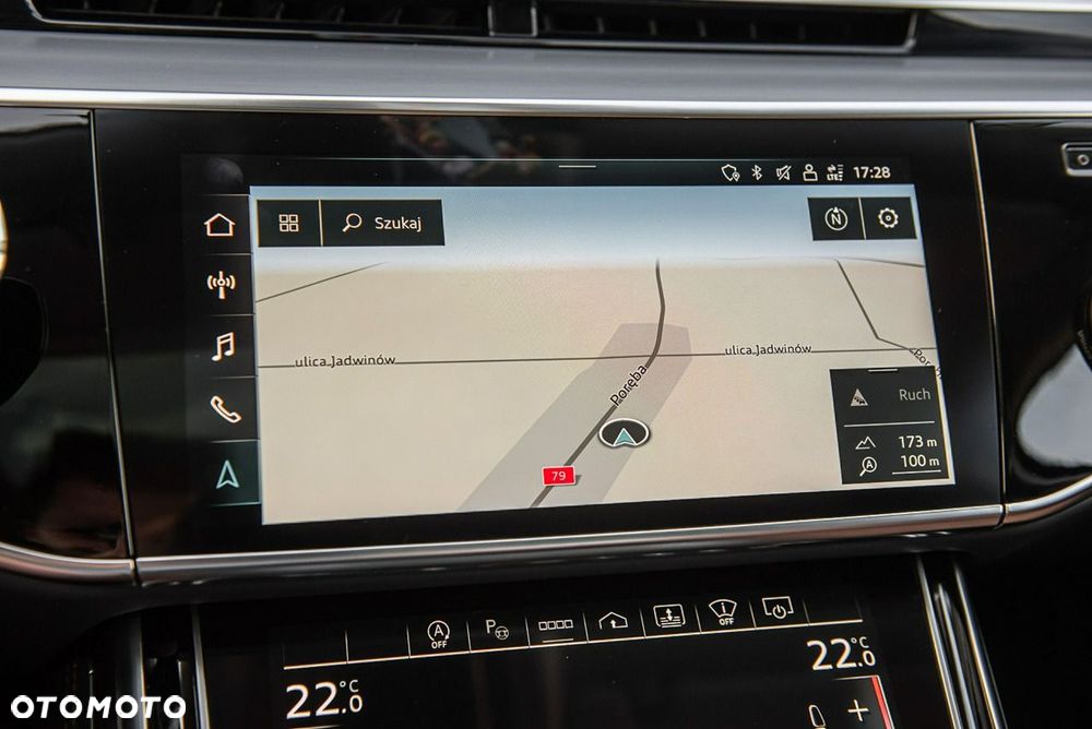 Audi A8 - 26