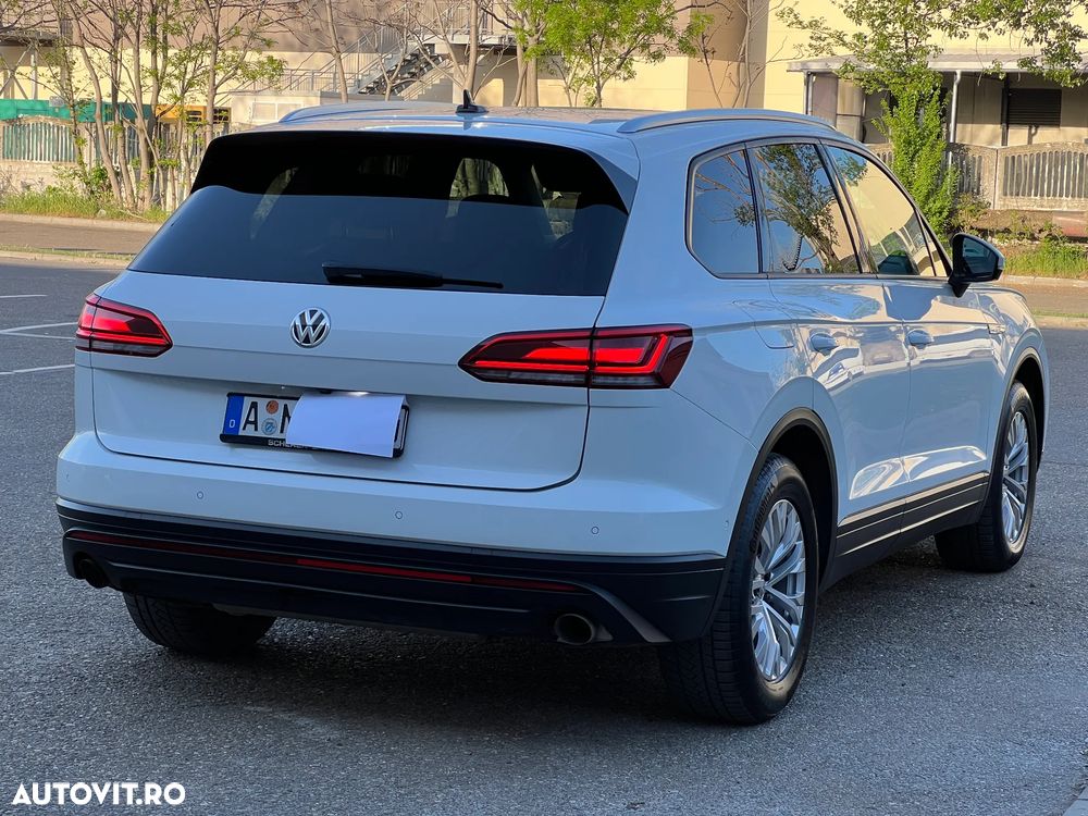 Volkswagen Touareg 3.0 V6 TDI 4Motion DPF Automatik - 3