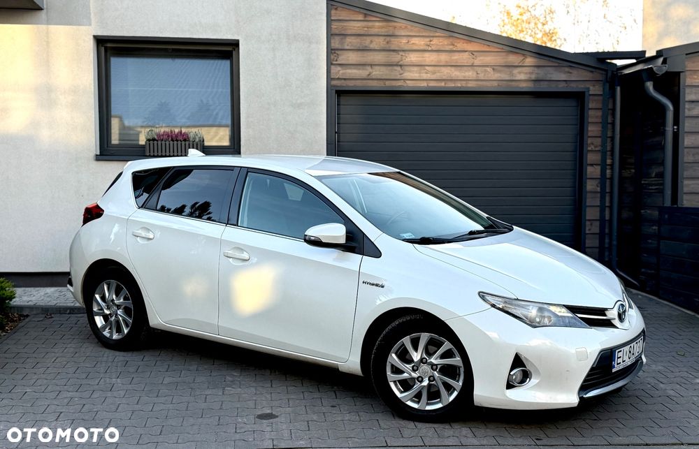 Toyota Auris 1.8 HSD Luna - 3