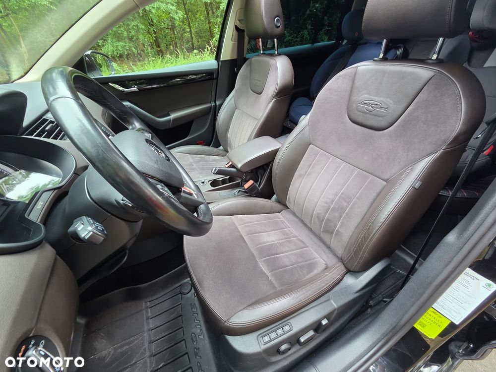 Skoda Octavia 2.0 TDI DSG L&K - 12