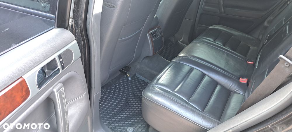 Volkswagen Touareg 3.2 V6 Automatik - 8