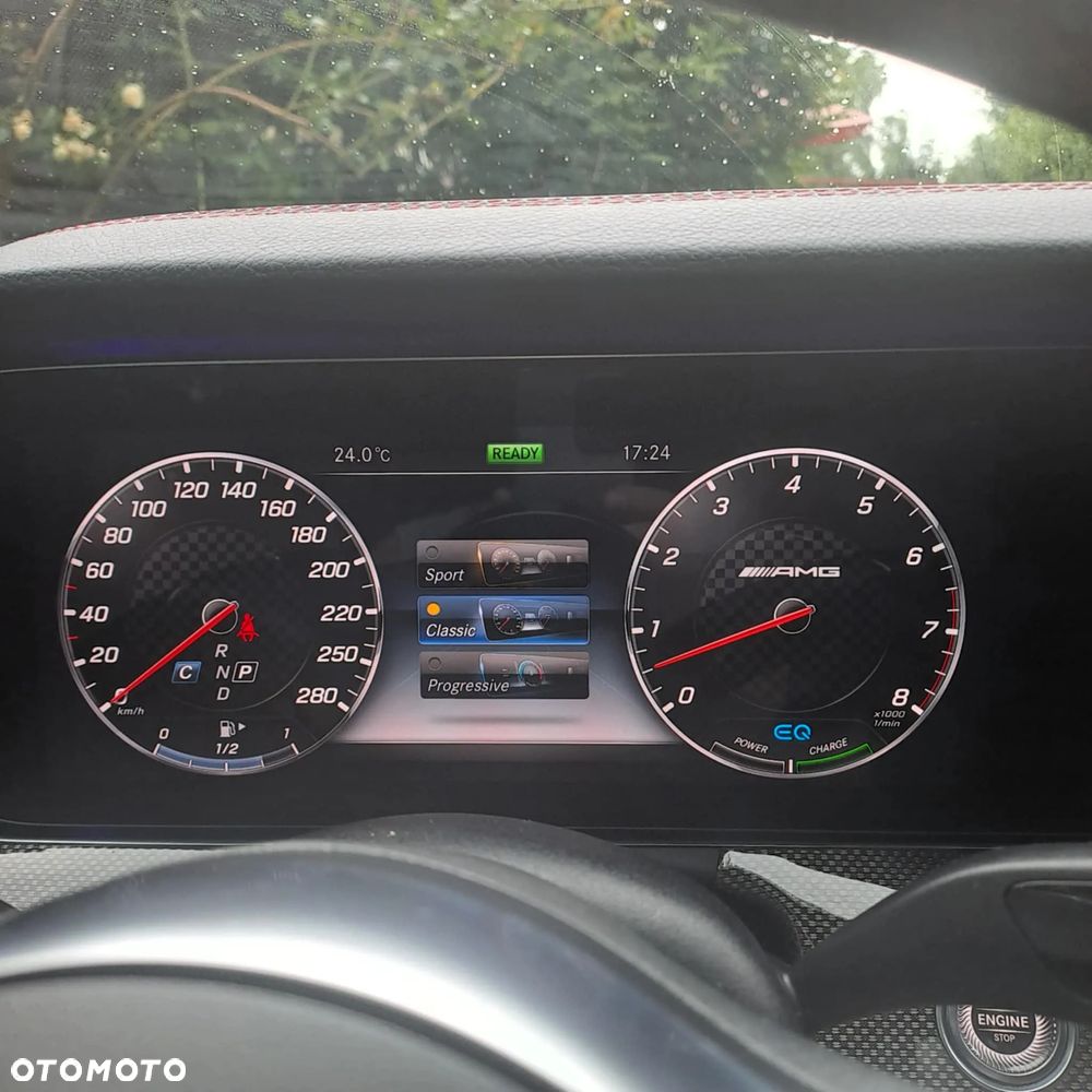 Mercedes-Benz Klasa E AMG 53 4Matic 9G-TRONIC - 22