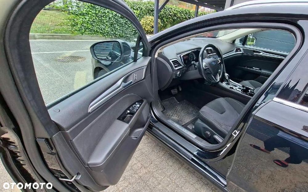 Ford Mondeo - 11