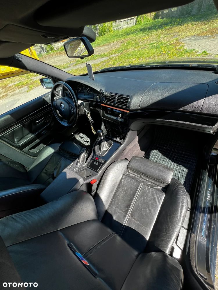 BMW Seria 5 525i - 10