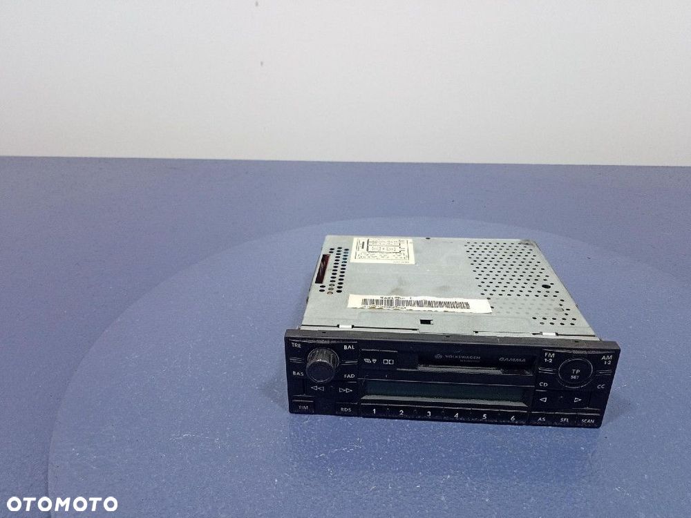 VW BORA GOLF IV RADIO FABRYCZNE 6N0035186 - 1