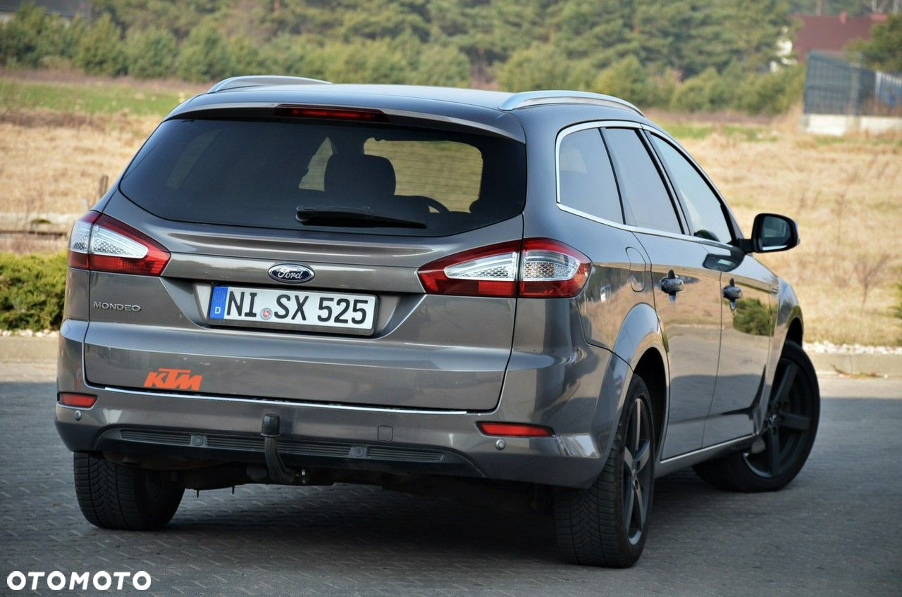 Ford Mondeo - 8
