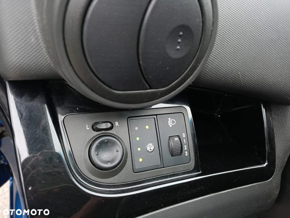 Chevrolet Spark 1.0 LS+ - 25